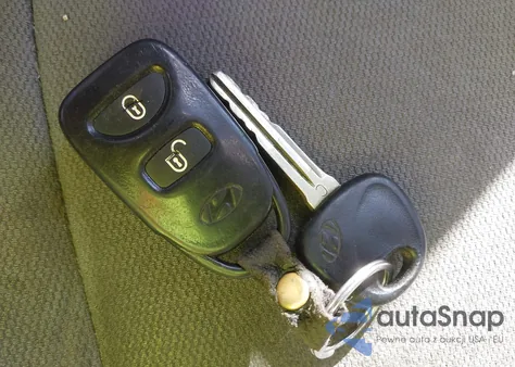 2011 Hyundai Santa Fe Gls from USA, damaged, VIN 5XYZGDAB3BG022274